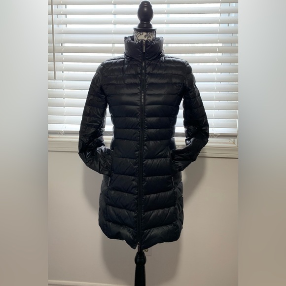 Armani Exchange black winter coat with detachable hood. - Picture 2 of 5